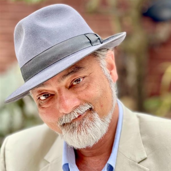 Dr. Nadeem Moghal, Chief Medical & Innovation Officer